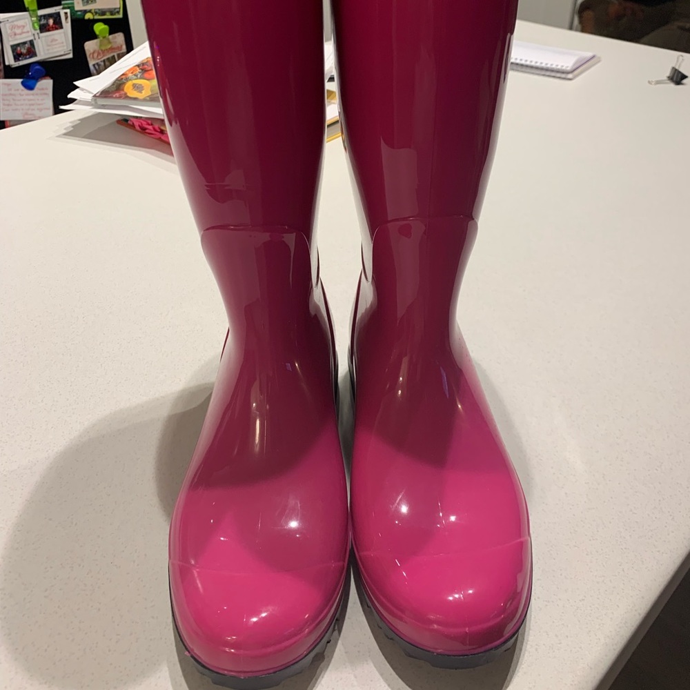 Pink UGG Rainboots